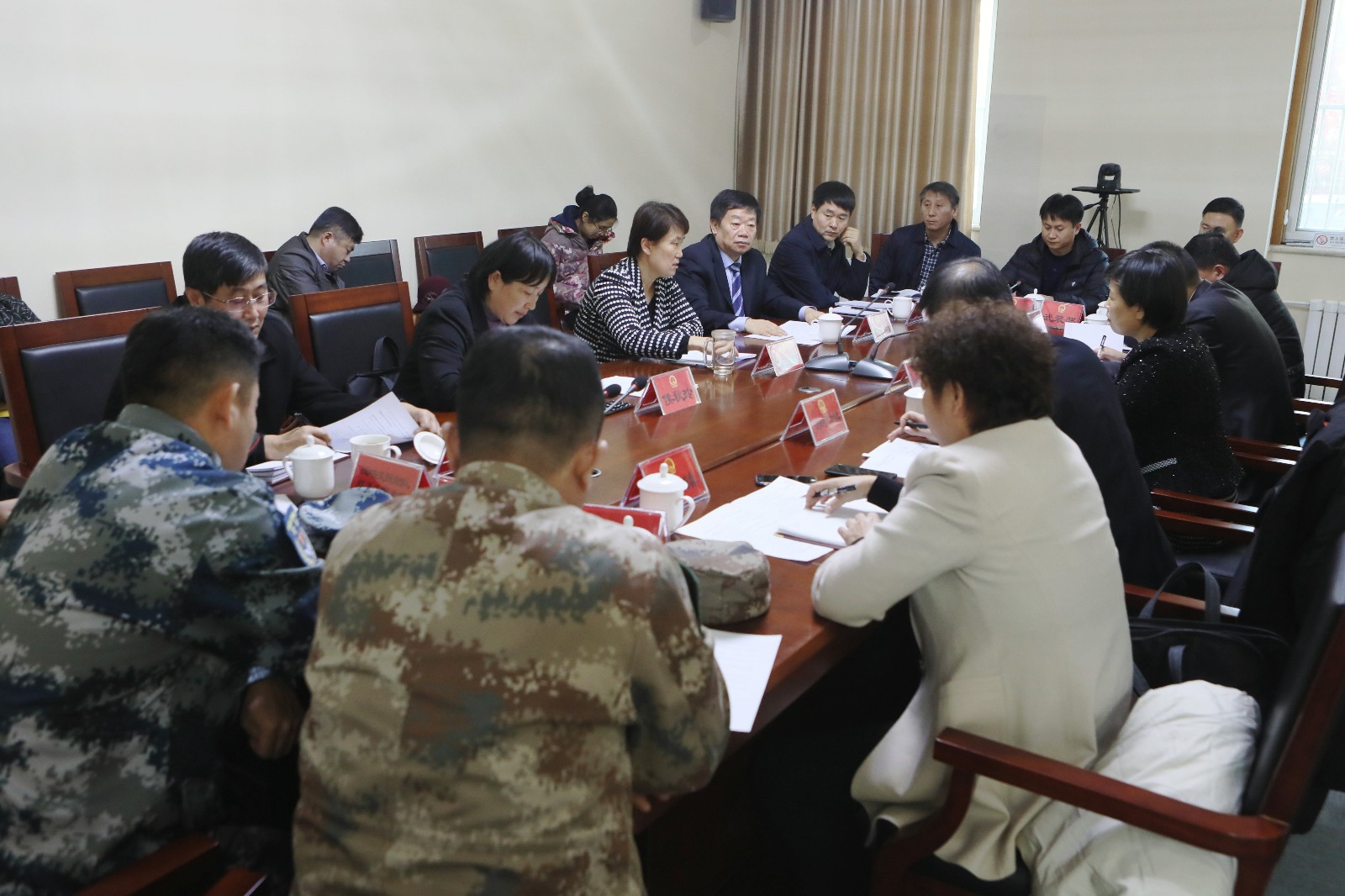 区人大代表补选工作顺利完成.jpg