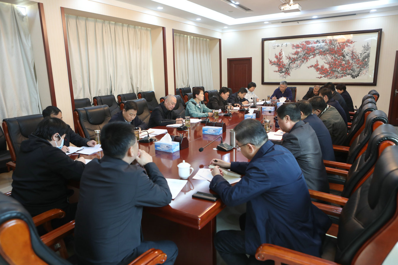 区五届人大常委会召开第五十二次主任会议