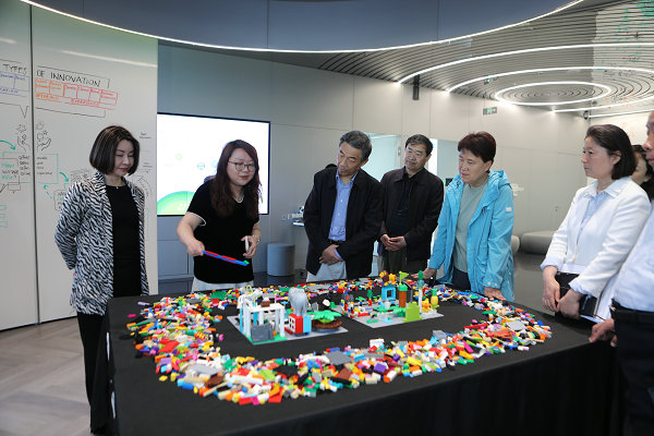 市人大常委会调研组来怀柔区调研北京城市总体规划实施情况