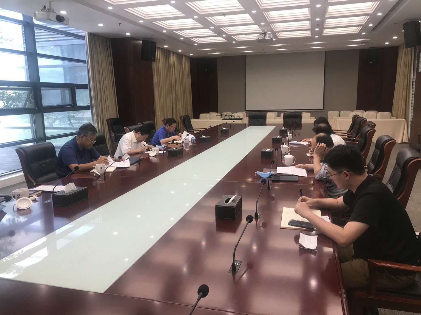 张书远到科学城管委会座谈交流关于科学城与美丽乡村建设融合发展工作