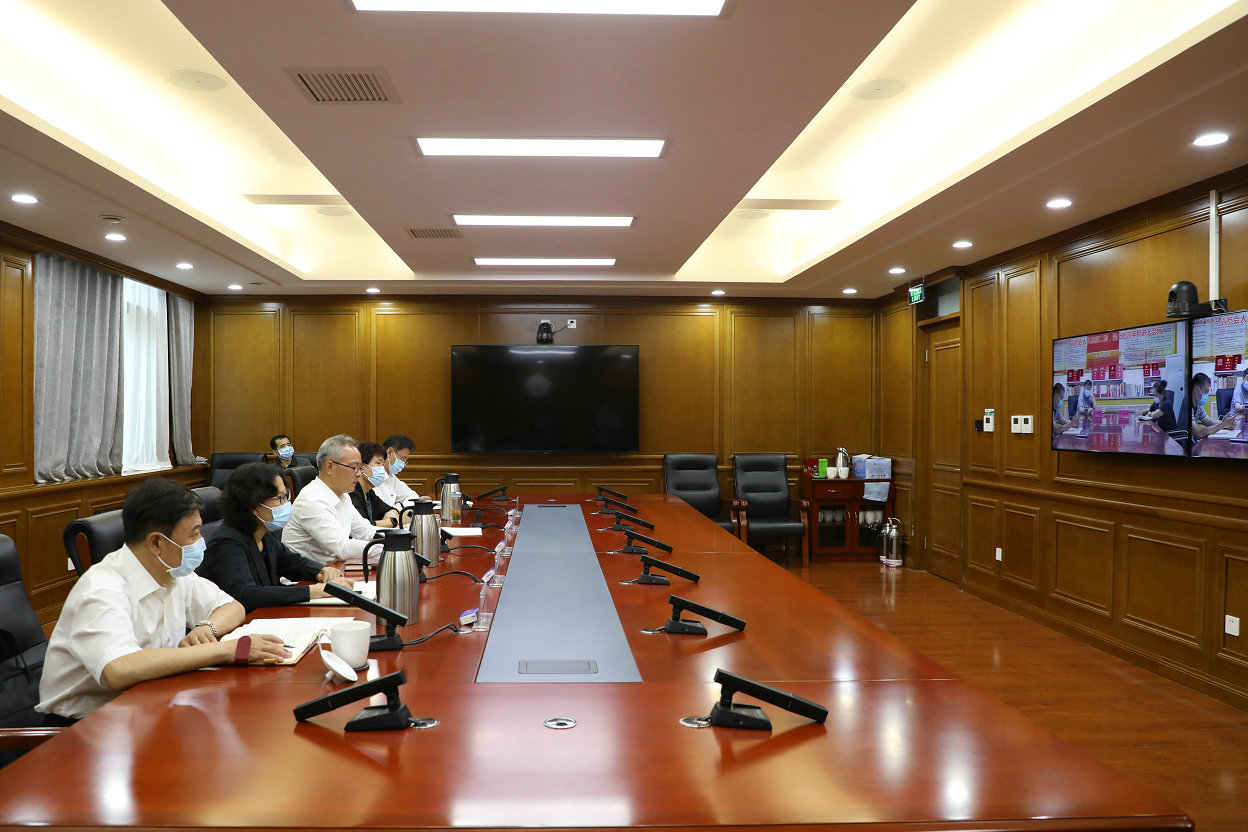我区召开区和镇乡人民代表大会换届选举工作部署会