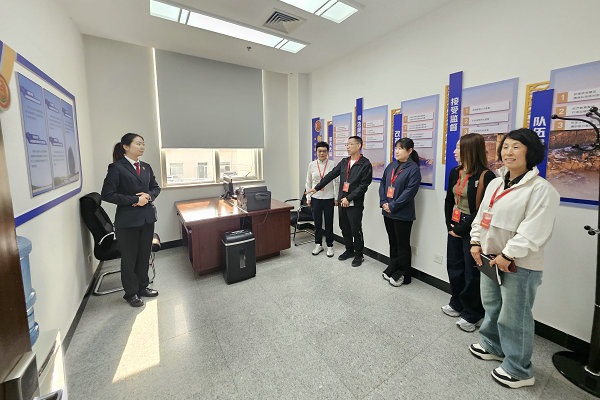 1人大泉河街工委开展专项视察活动1.jpg