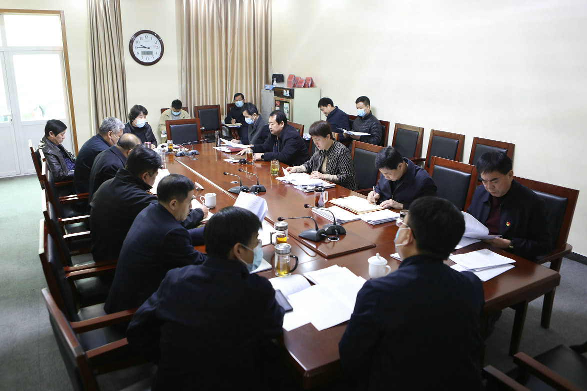 区五届人大常委会召开第四十八次主任会议