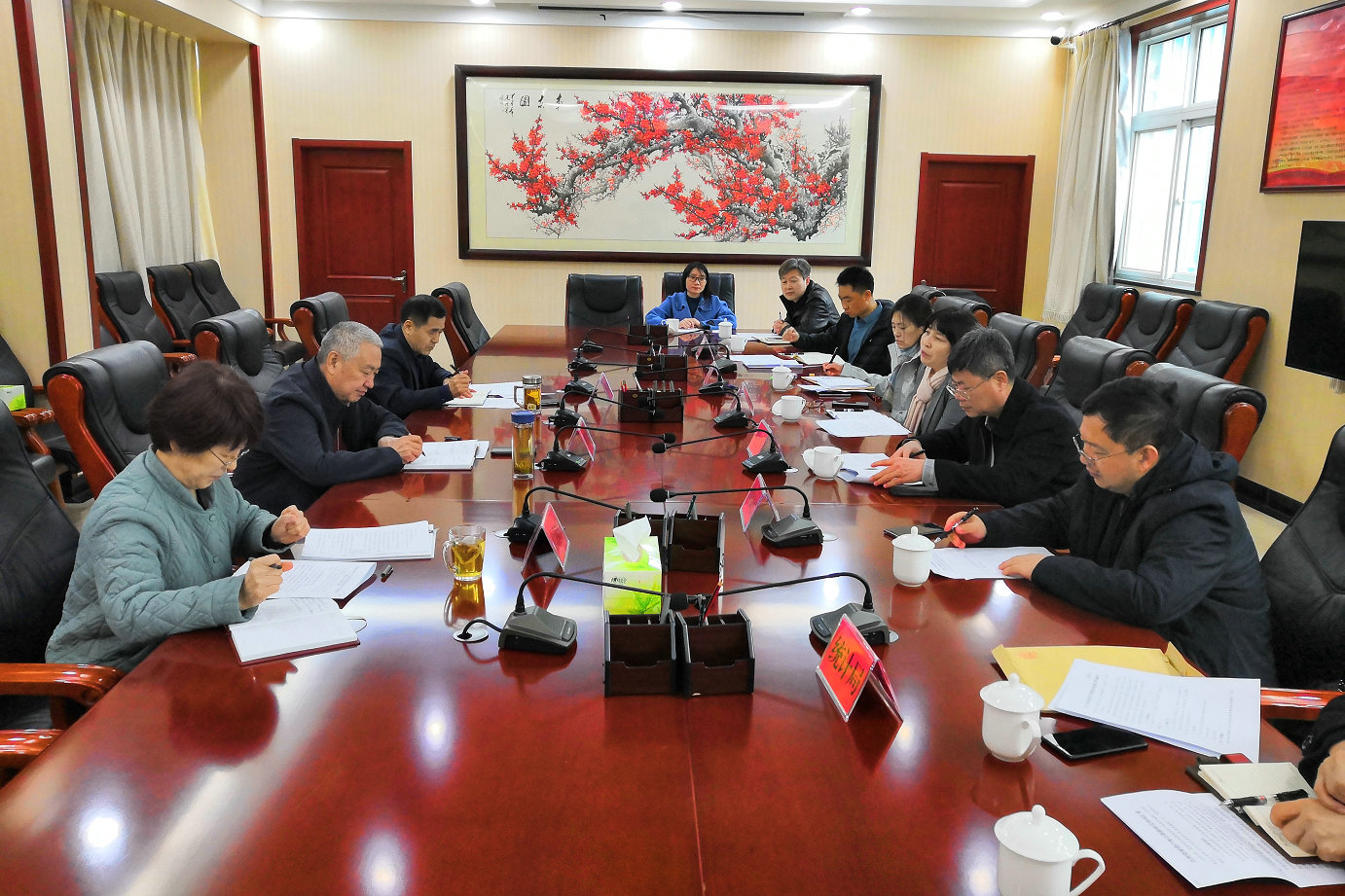 财经办召开国有资产管理情况座谈会