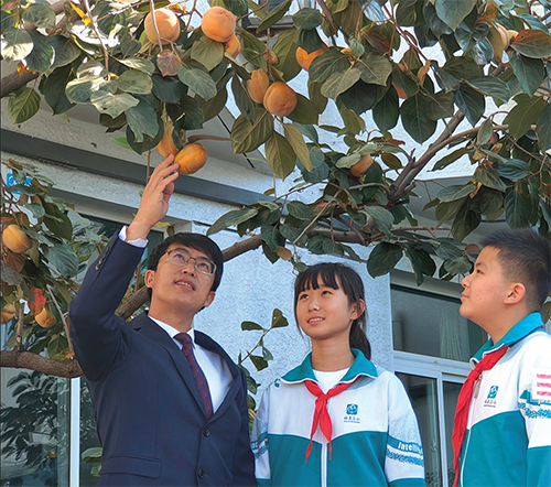 04 让科技点亮梦想.png