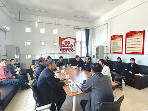 03 各镇乡街道人大代表掀起学习全国两会精神高潮.jpg