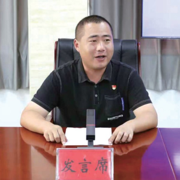 03 在洪流中淬炼初心.jpg