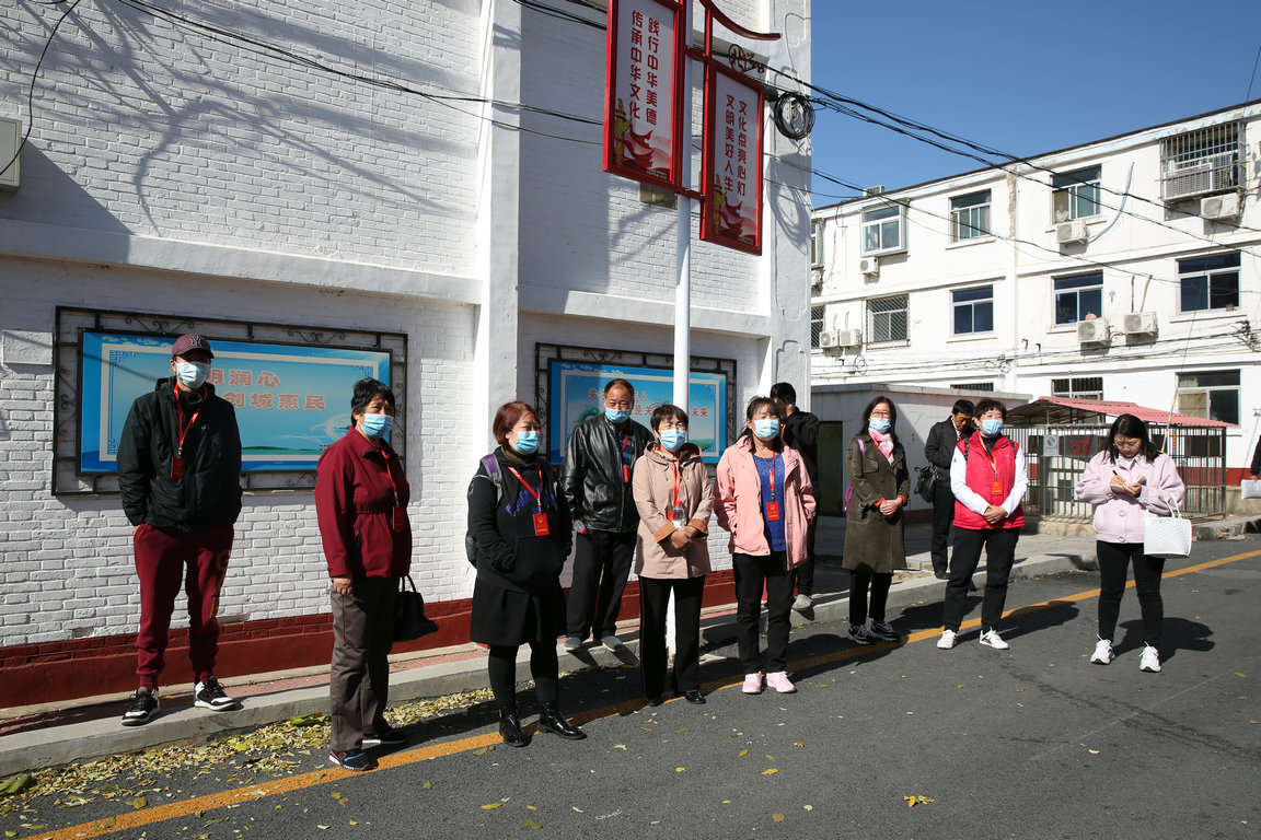 怀北镇人大组织代表开展参观视察活动