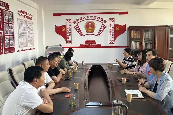 4怀柔区雁栖镇人大持续开展开展代表走访选民系列活动——走进柏崖厂、下辛庄、泉水头.jpg