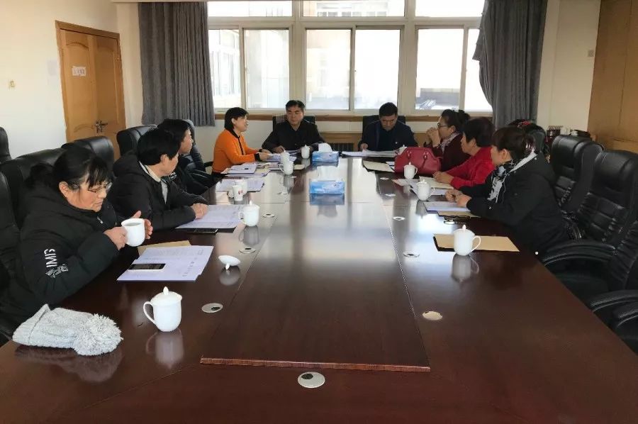怀柔镇喇叭沟门满族乡区人大代表开展会前活动