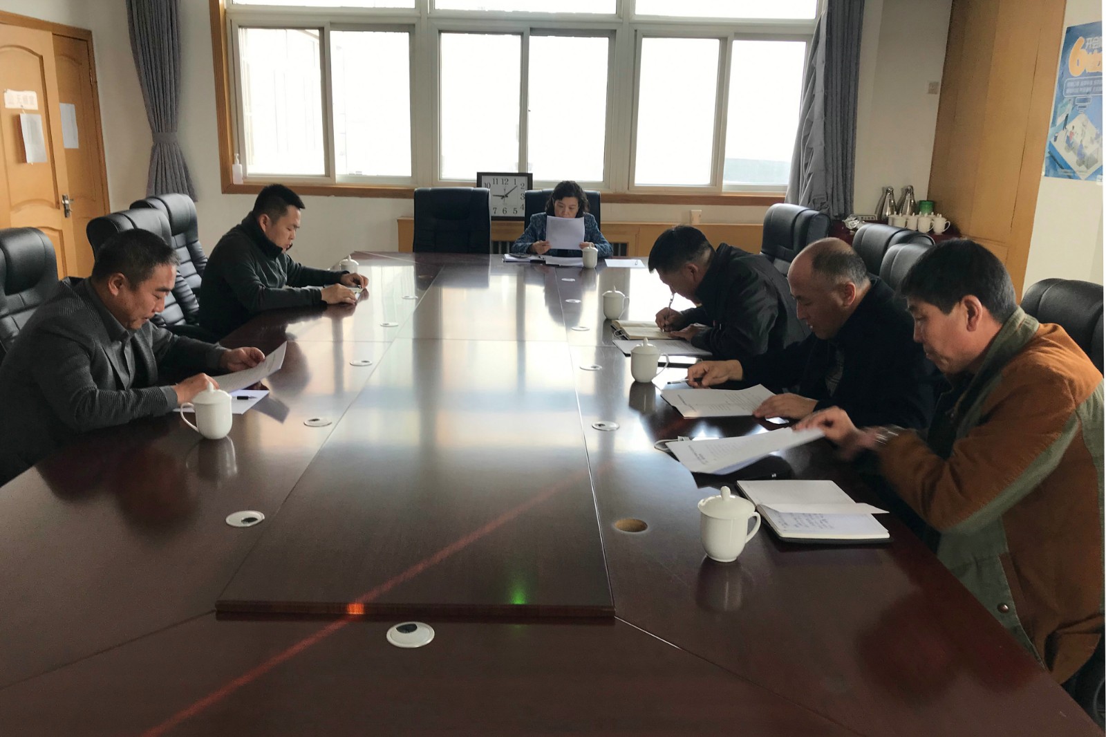 怀柔镇人大召开生态保护和绿色发展条例征求意见座谈会