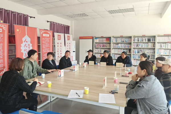 各乡镇街道依托“家”“站”掀起学习贯彻全国“两会”精神热潮②